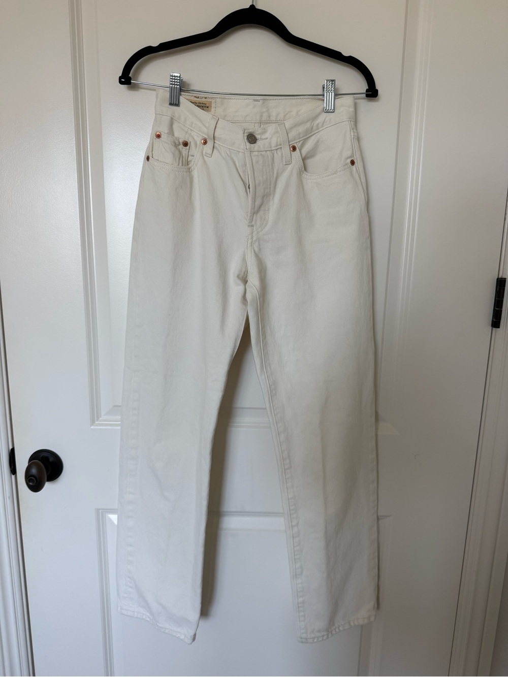 Levi’s 501 Jeans 24